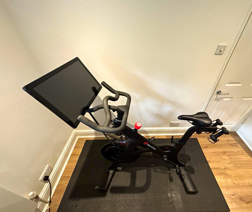 Peloton bike - peloton,