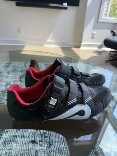 Peloton cycling shoes 45 - eu,