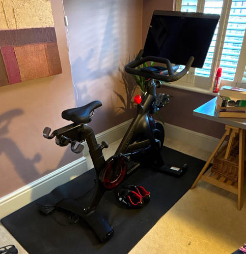 Peloton bike upright exercise - upright,